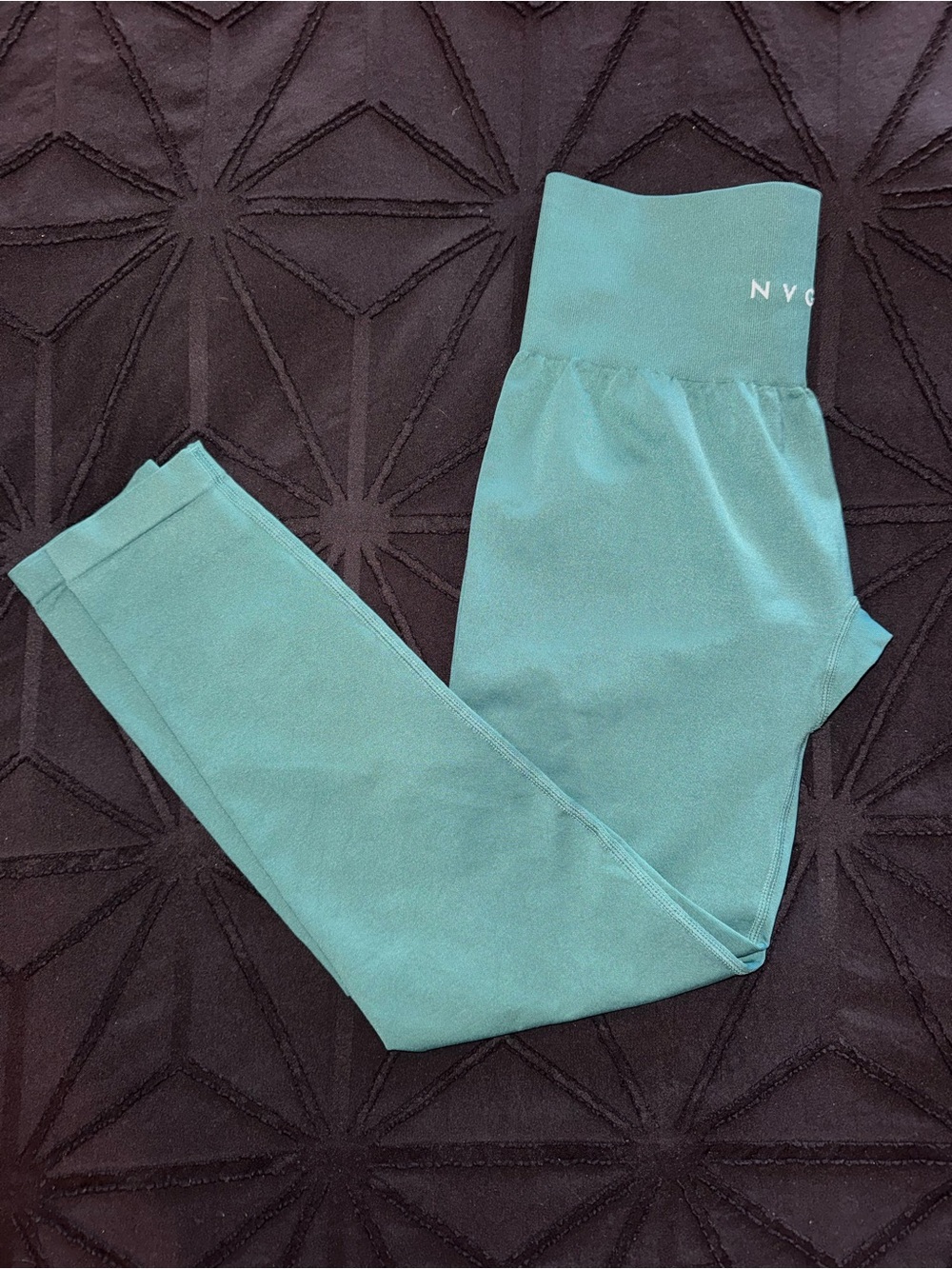 NVGTN No Seam Emerald Leggings